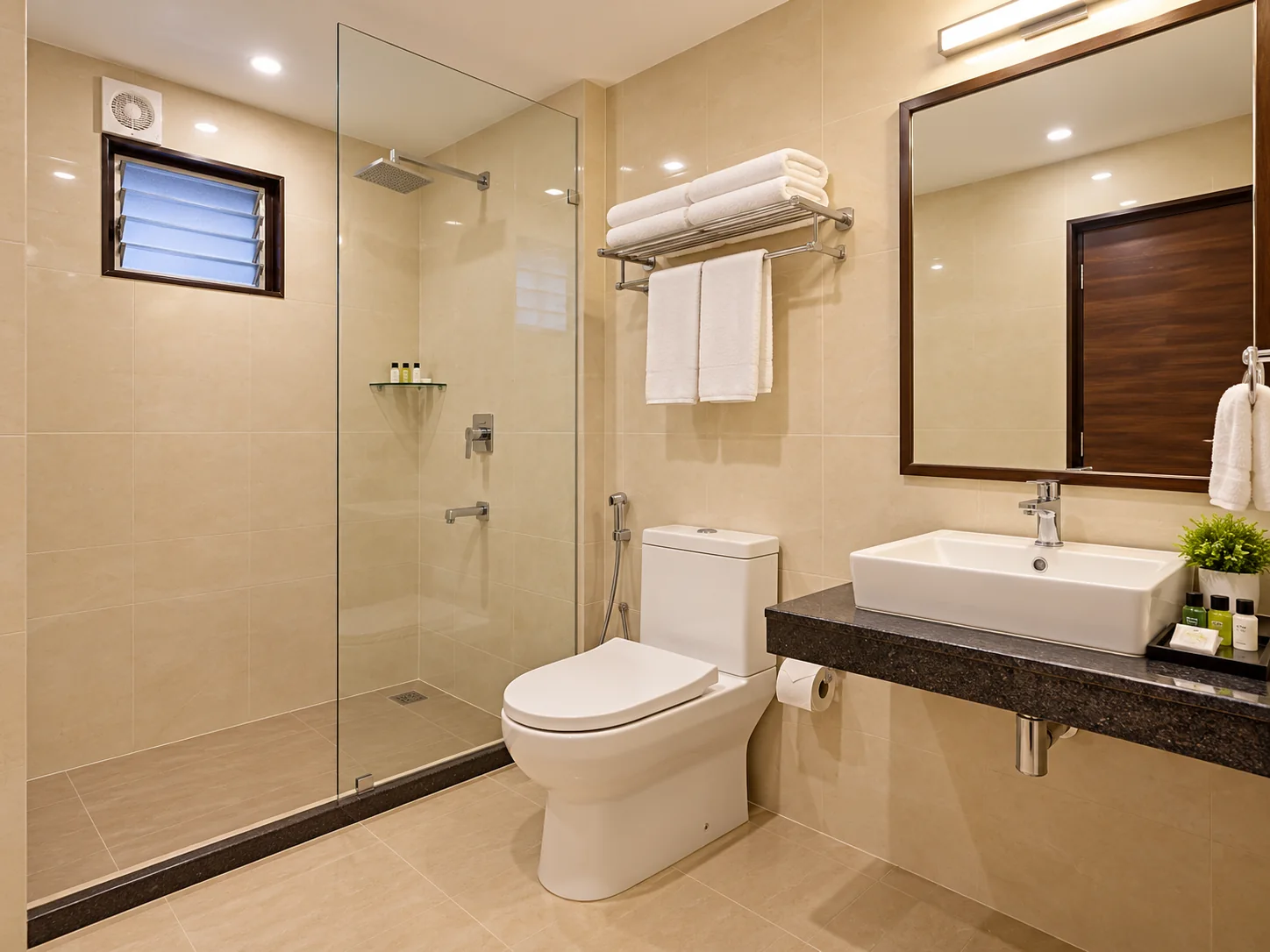 VIP ROOM — bathroom